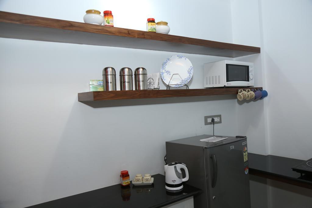 Hotel Mudra Midtown Suites & Rooms Kalasa Exterior photo
